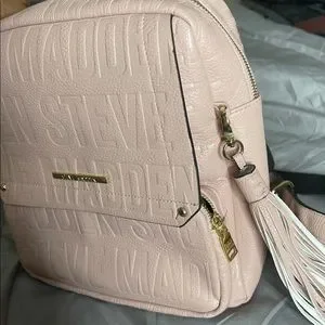 Steve Madden | Bags | Steve Madden Beige Signature Tassel  display picture 1